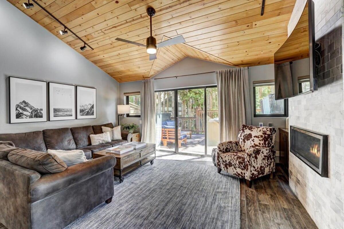 Luxury Modern Townhome Steps To Ski Lifts And Downtown With Nature At Your Patio 布雷肯里奇 外观 照片